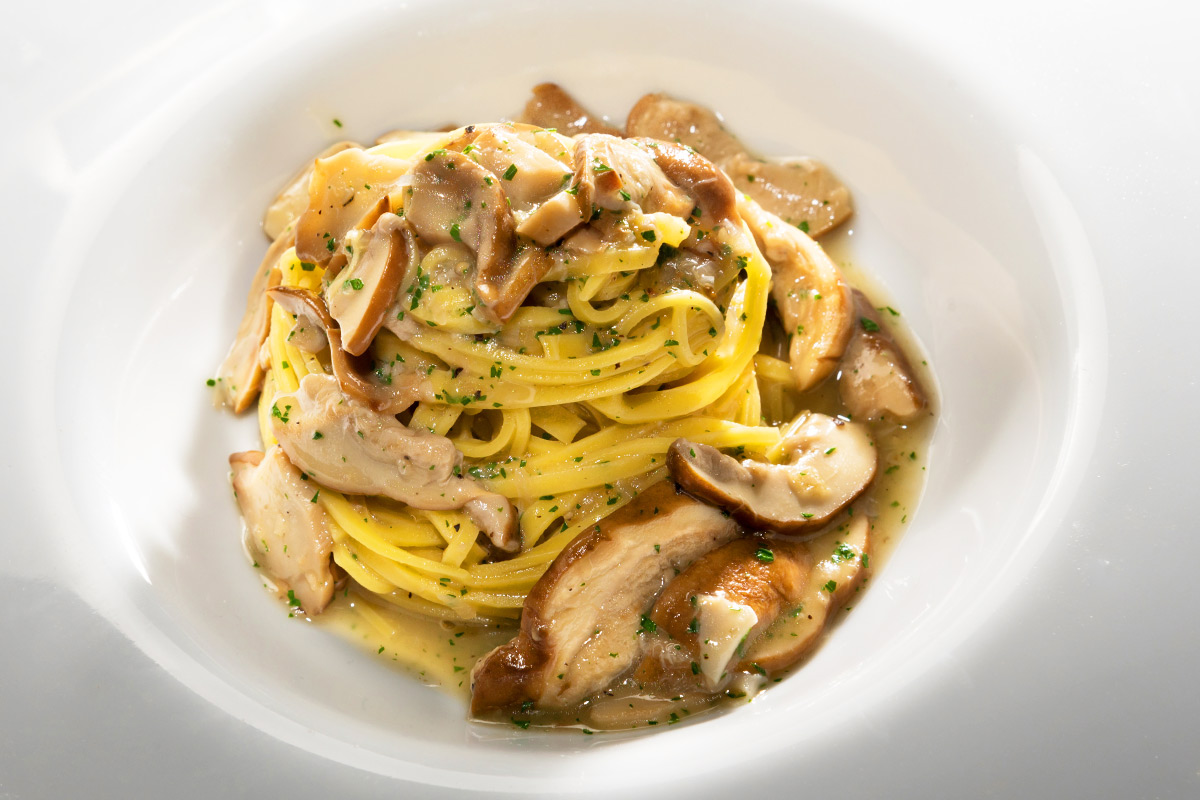 Tagliolini-all'uovo-con-i-porcini