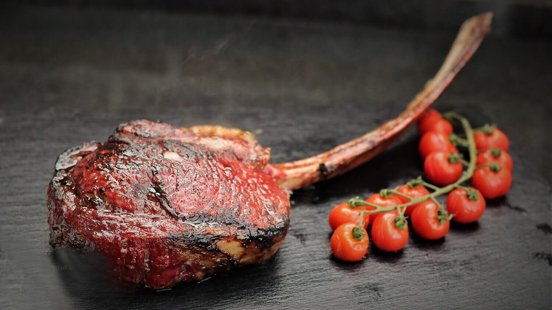 Deliziosa Tomahawk al barbecue