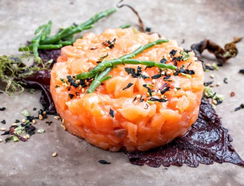 Salmone-tartare-salicornia